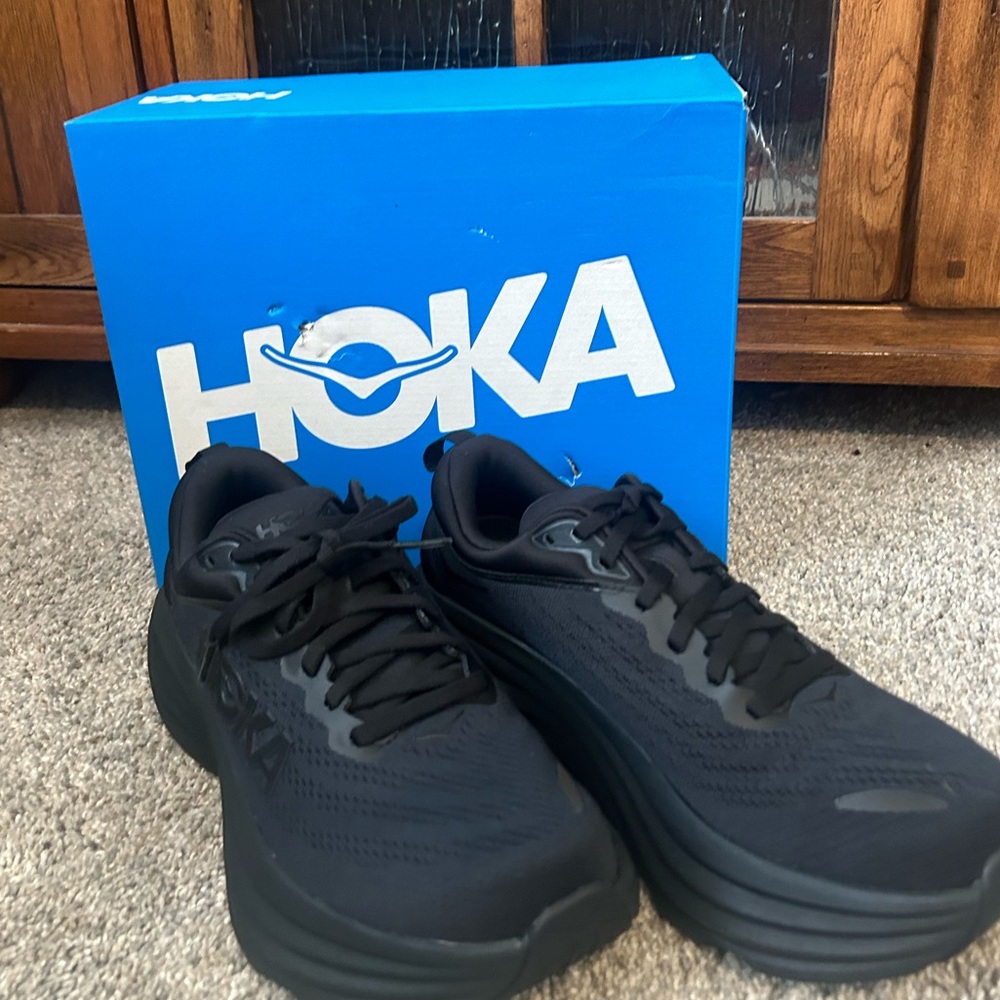 New new Hoka size 7